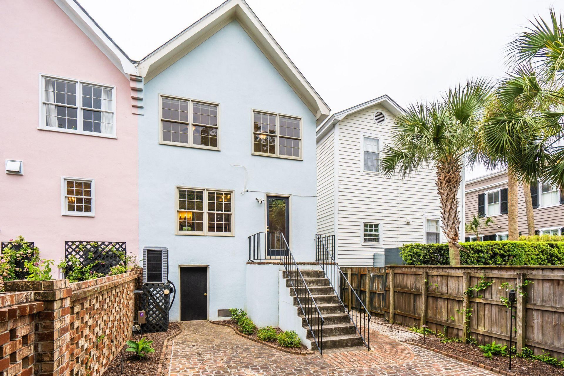 102 Beaufain Street Photo 37
