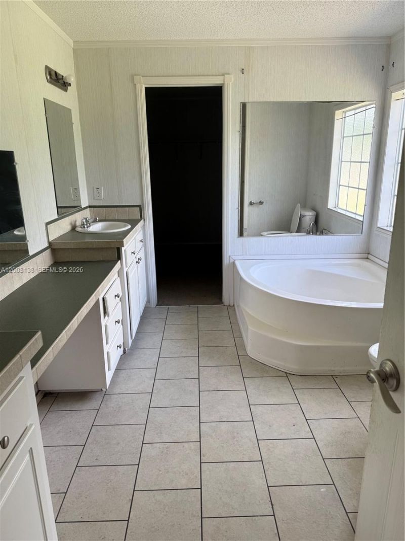 1660 Evans Rd. , La Belle, FL 33935 Photo