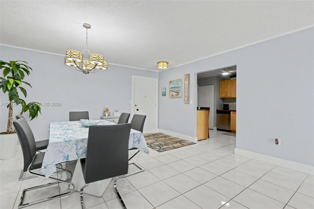 1601 S Ocean Dr , Unit 305, Hollywood, FL 33019 Photo