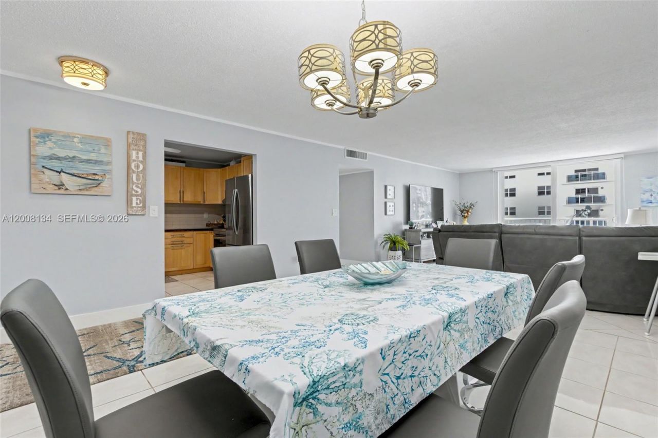 1601 S Ocean Dr , Unit 305, Hollywood, FL 33019 Photo