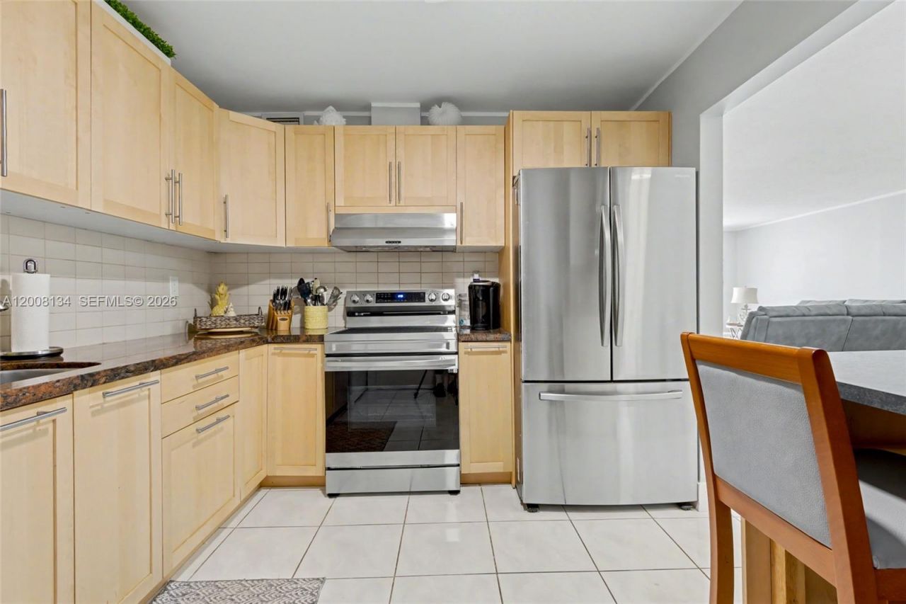 1601 S Ocean Dr , Unit 305, Hollywood, FL 33019 Photo