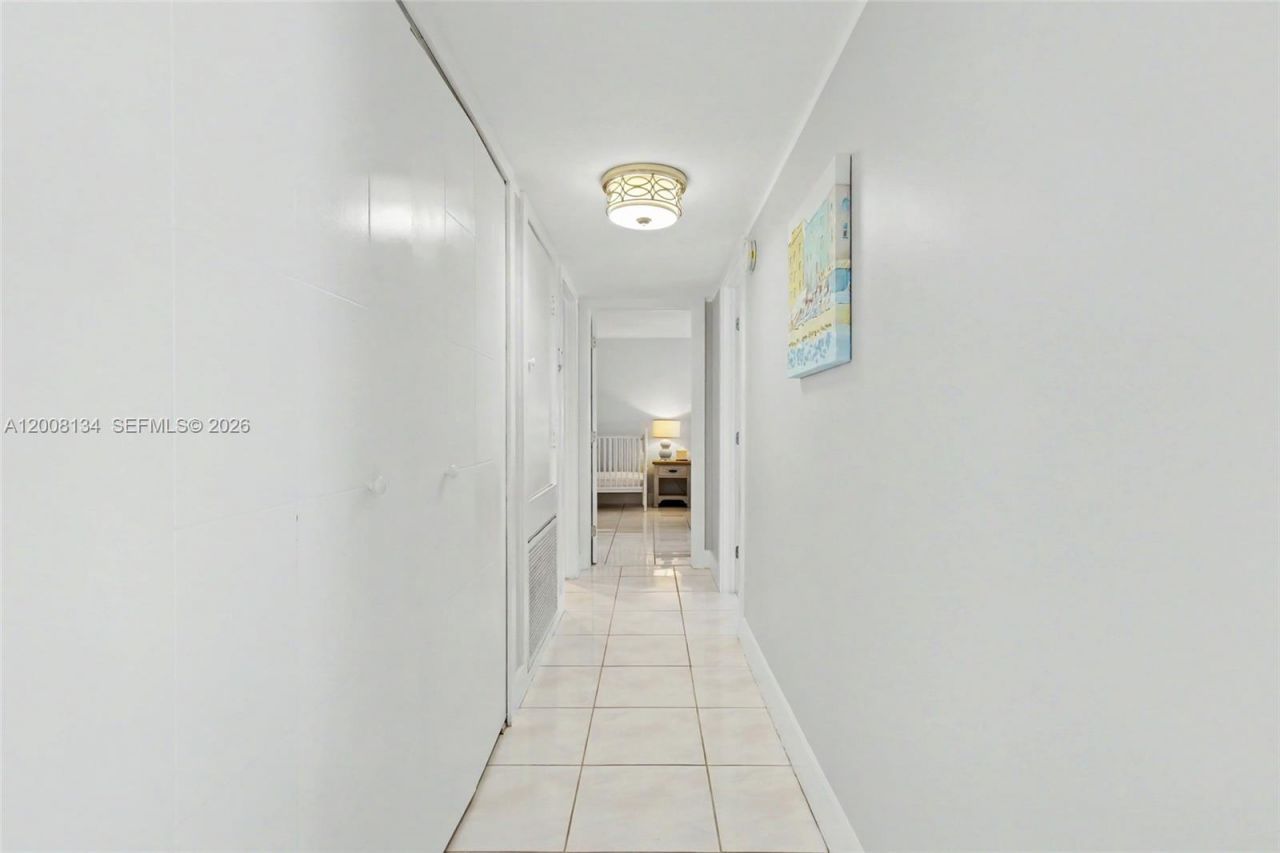 1601 S Ocean Dr , Unit 305, Hollywood, FL 33019 Photo