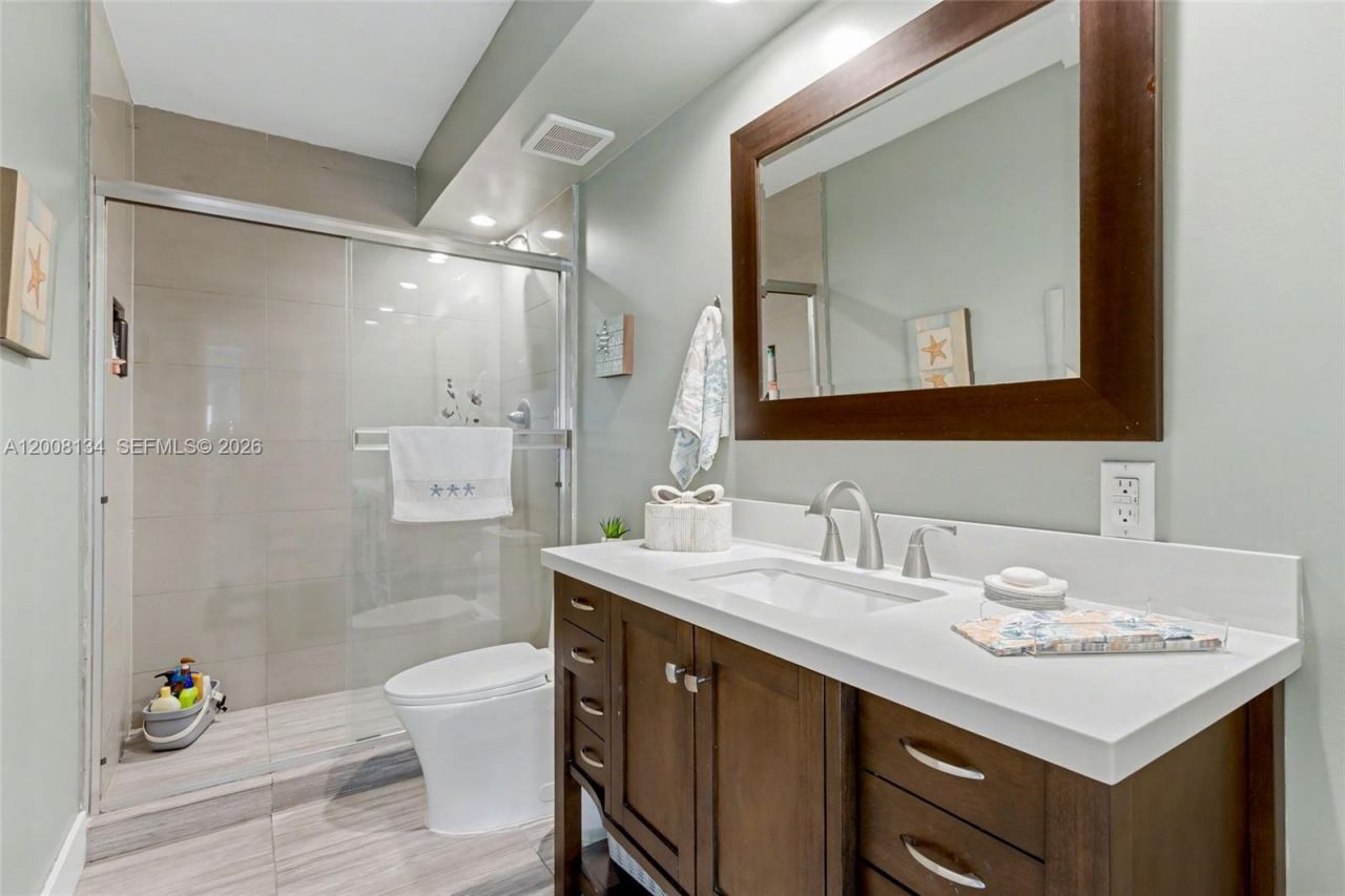 1601 S Ocean Dr , Unit 305, Hollywood, FL 33019 Photo