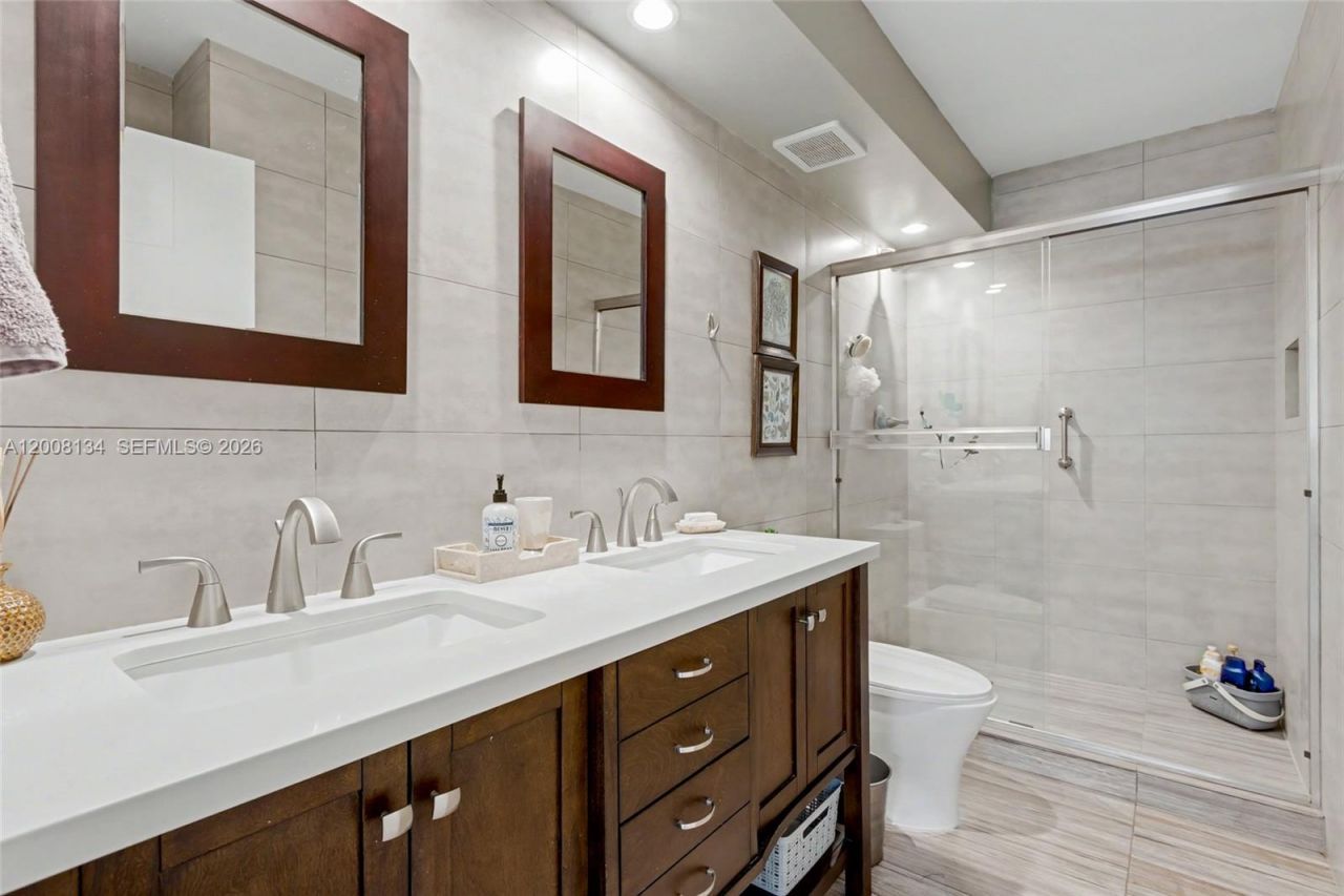 1601 S Ocean Dr , Unit 305, Hollywood, FL 33019 Photo