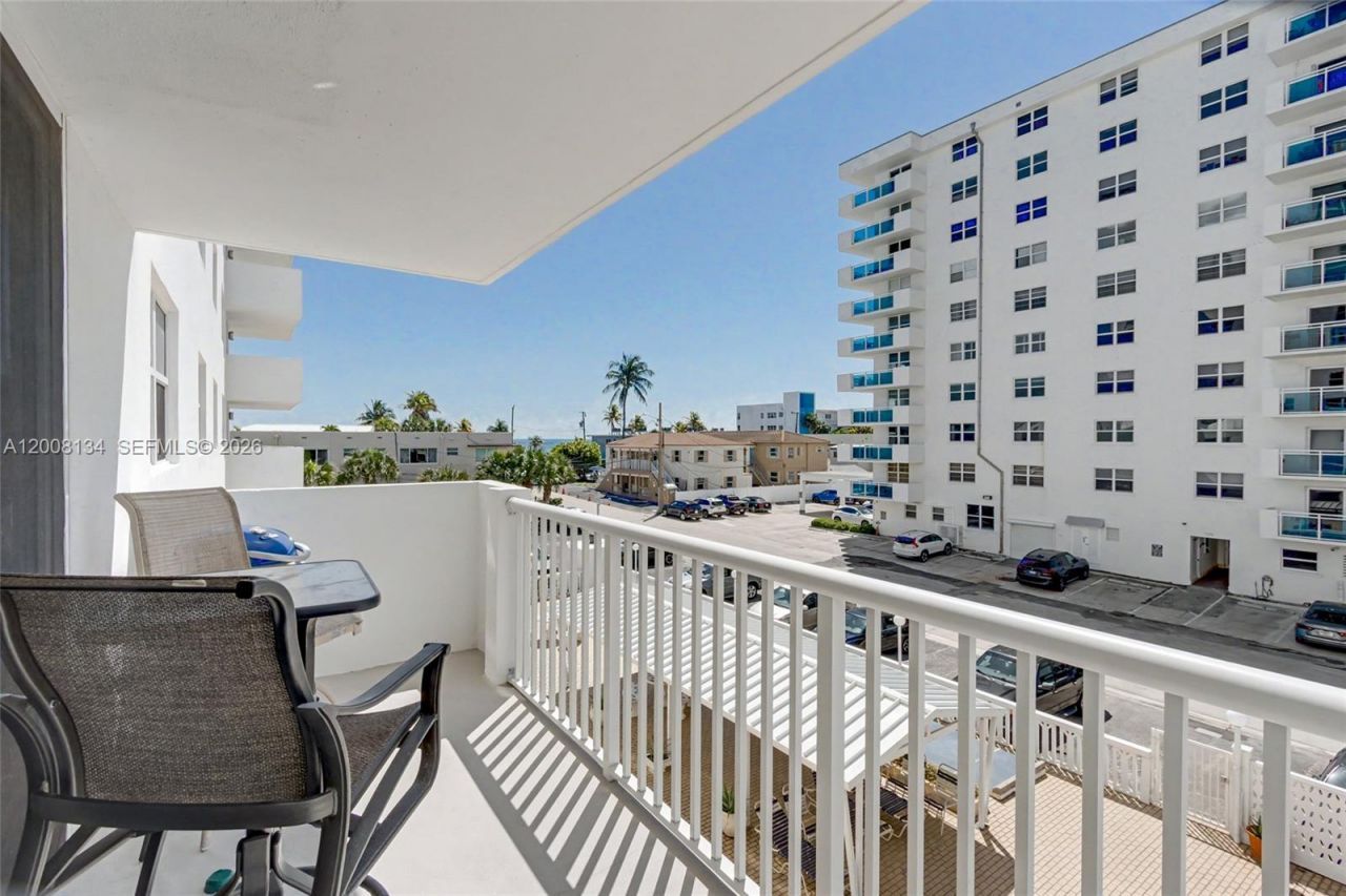 1601 S Ocean Dr , Unit 305, Hollywood, FL 33019 Photo