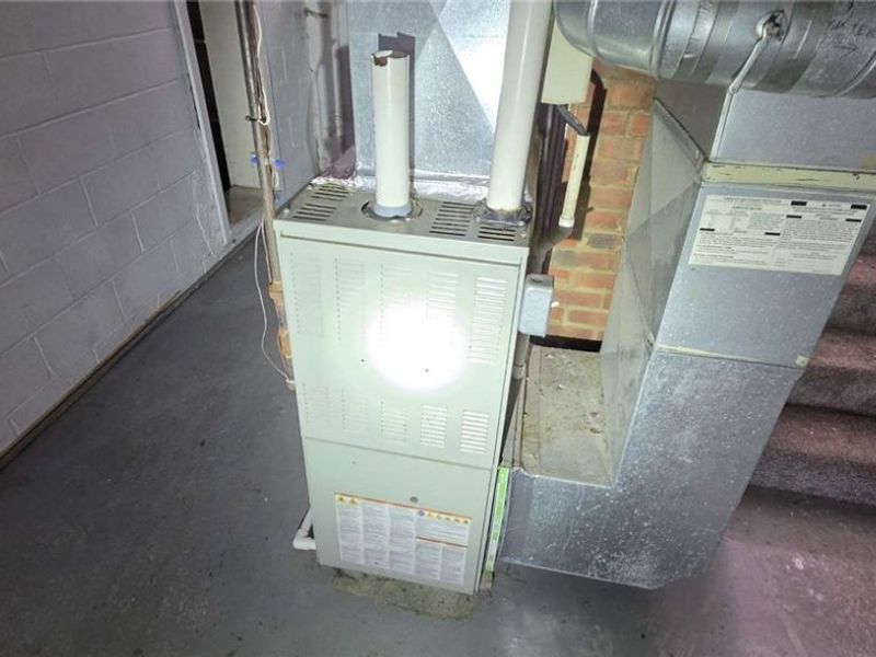 12304 Tonsing Drive, Garfield Heights, OH 44125 Photo 17