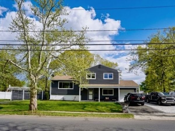 5 Appleman Rd, Franklin, NJ 08873