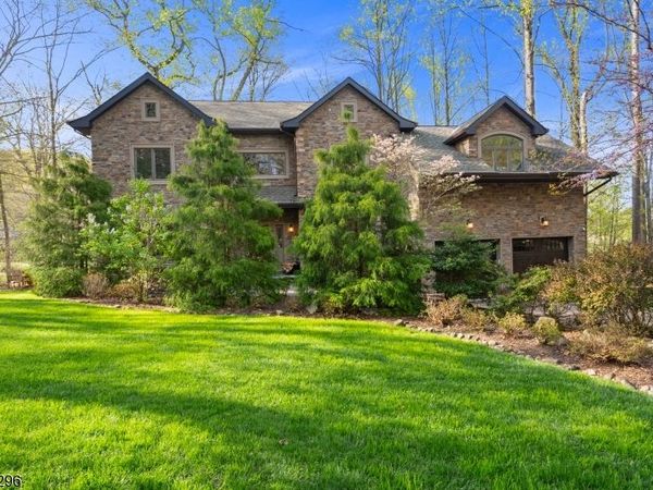 1 Glen Ter, Montville, NJ 07045