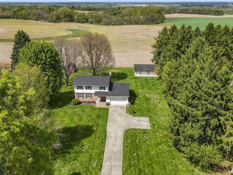6790 Winchester Road NW, Carroll, OH 43112 Photo 1