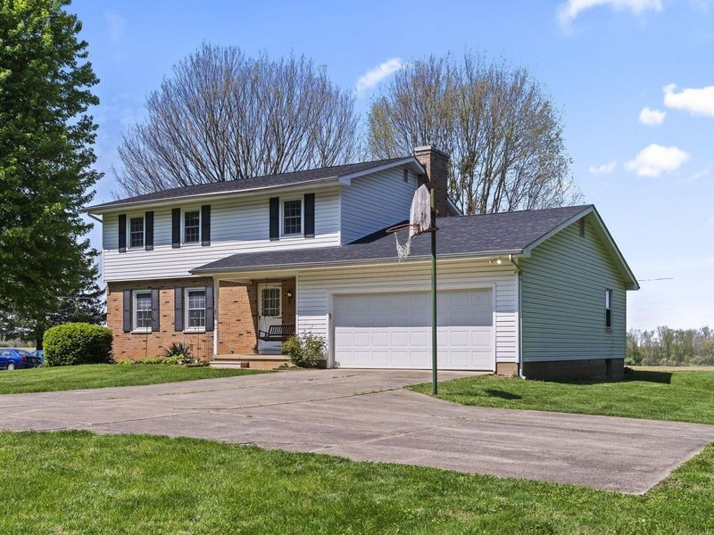6790 Winchester Road NW, Carroll, OH 43112 Photo 4