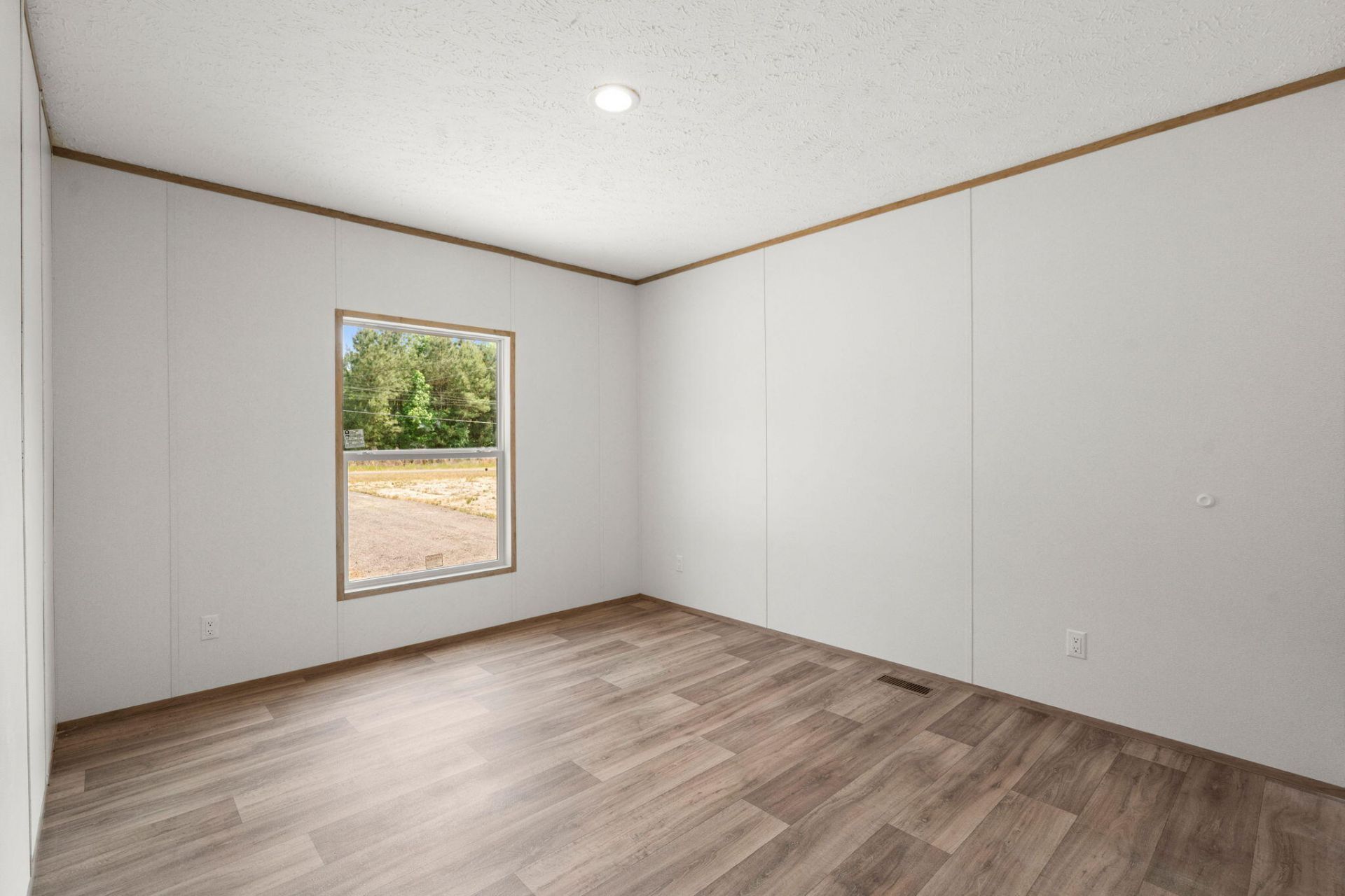 1338 Mulberry Road Photo 20