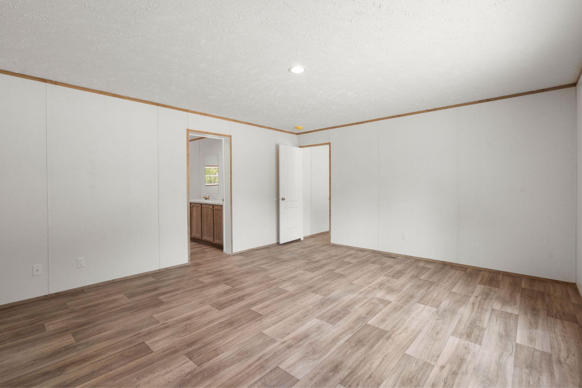 1338 Mulberry Road Photo 24