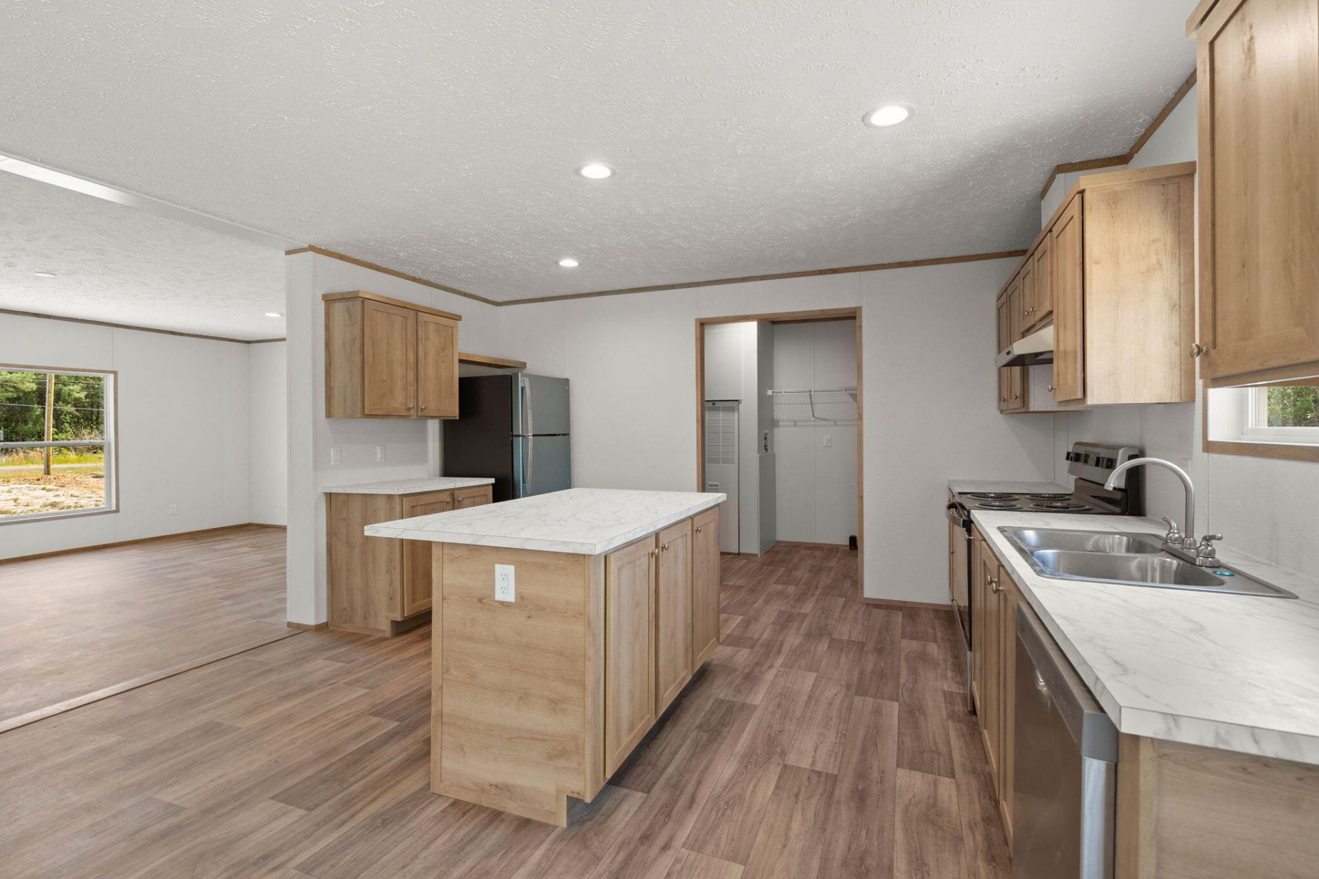 1338 Mulberry Road Photo 9