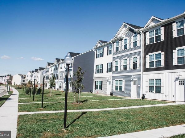 88 BROOKSIDE AVE , HANOVER, PA 17331