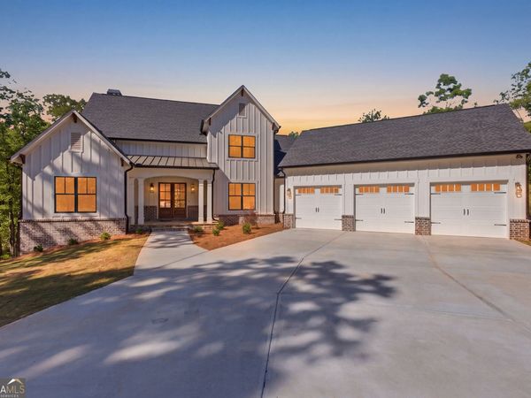 110 Fall Pippin Court, Clarkesville, GA 30523