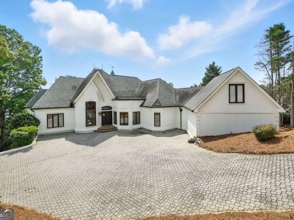 2265 Sidney Drive, Gainesville, GA 30506