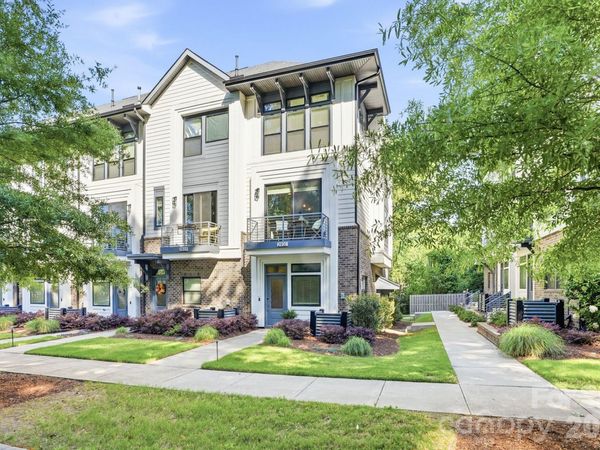 2931 Simpson Drive, Charlotte, NC 28205