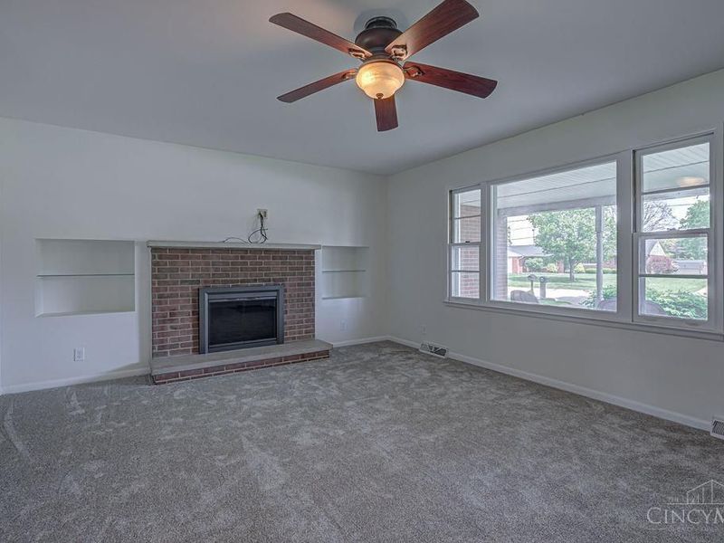 403 Redwood Drive, Trenton, OH 45067 Photo 5