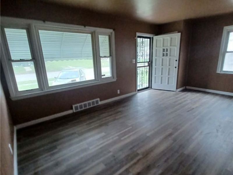 2813 Julian Street, Youngstown, OH 44502 Photo 5
