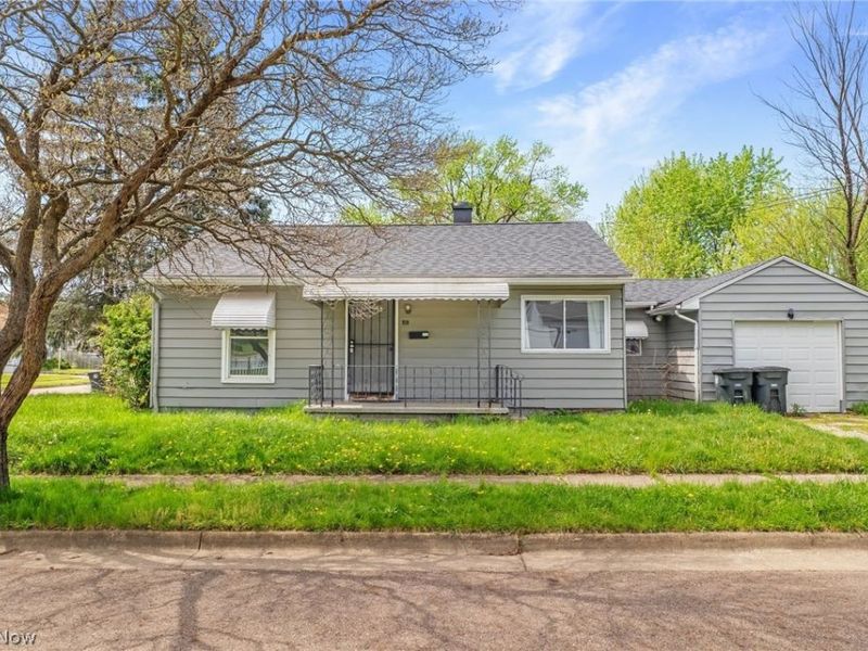 910 Ardella Avenue, Akron, OH 44306 Photo 1