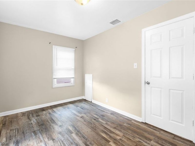 910 Ardella Avenue, Akron, OH 44306 Photo 17