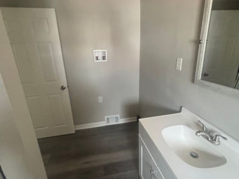 1102 Brown Street, Akron, OH 44301 Photo 12