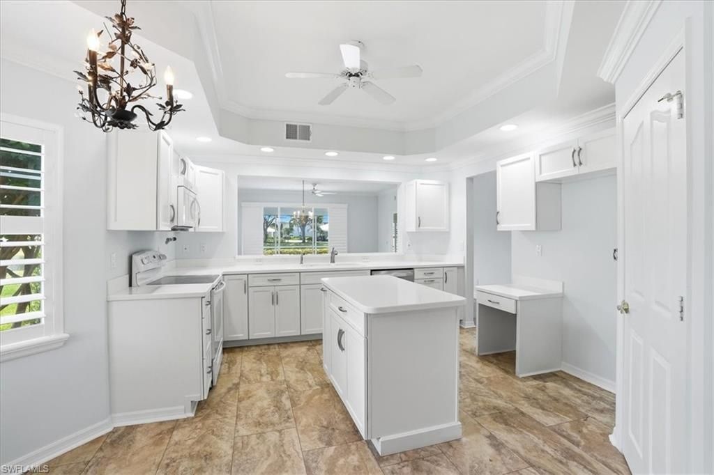6210 Reserve Cir, Unit 501, Naples, FL 34119 Photo