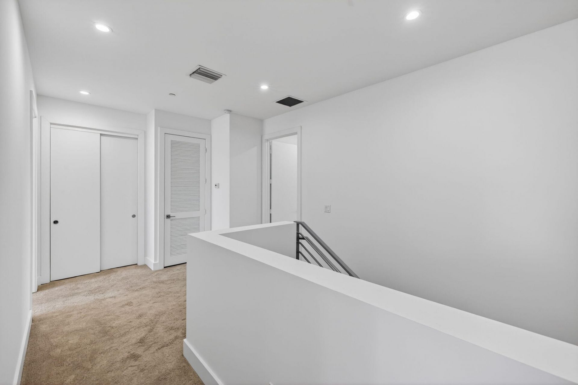 1044 NE 18th Avenue, Unit 203, Fort Lauderdale, FL 33304 Photo