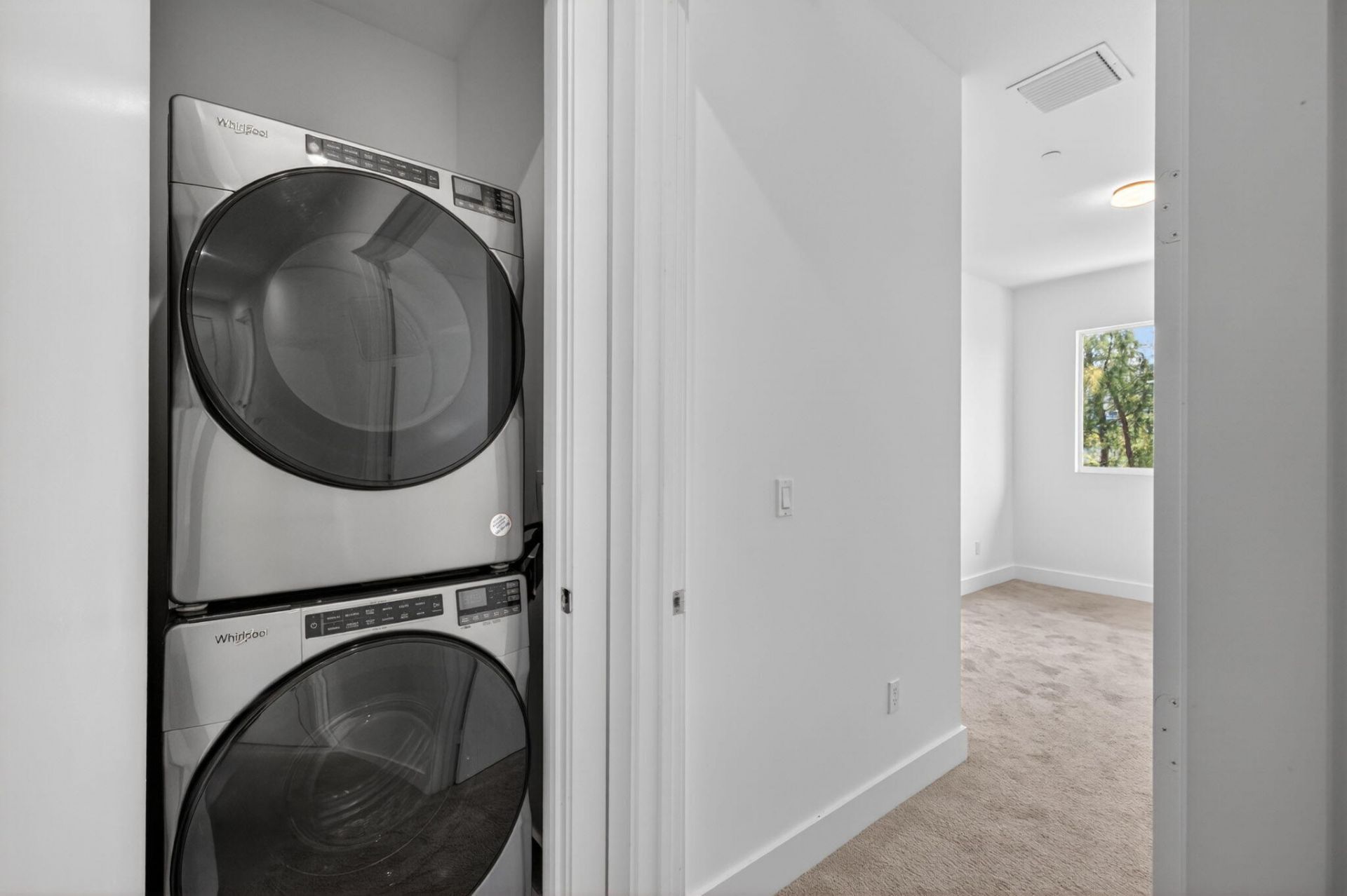 1044 NE 18th Avenue, Unit 203, Fort Lauderdale, FL 33304 Photo