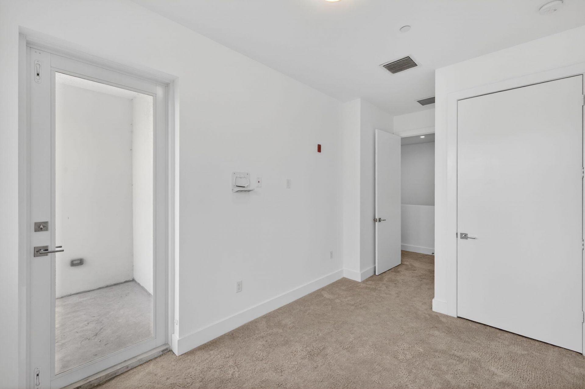 1044 NE 18th Avenue, Unit 203, Fort Lauderdale, FL 33304 Photo