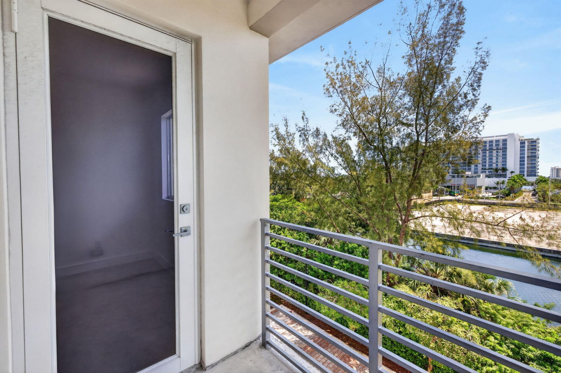 1044 NE 18th Avenue, Unit 203, Fort Lauderdale, FL 33304 Photo