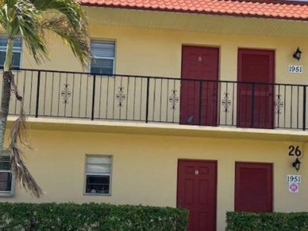 1951 SW Palm City Road, Unit H, Stuart, FL 34994