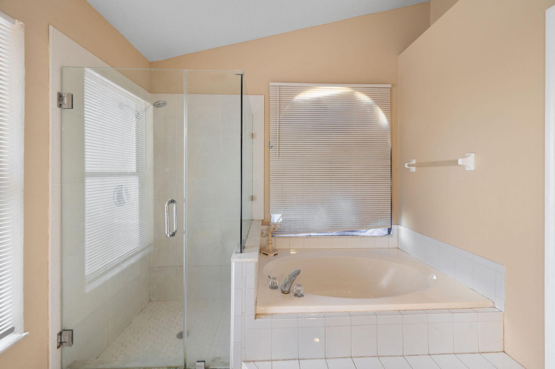 5930 NW Theda Lane, Port Saint Lucie, FL 34983 Photo
