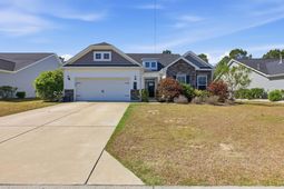 692 Tattlesbury Dr. photo 4
