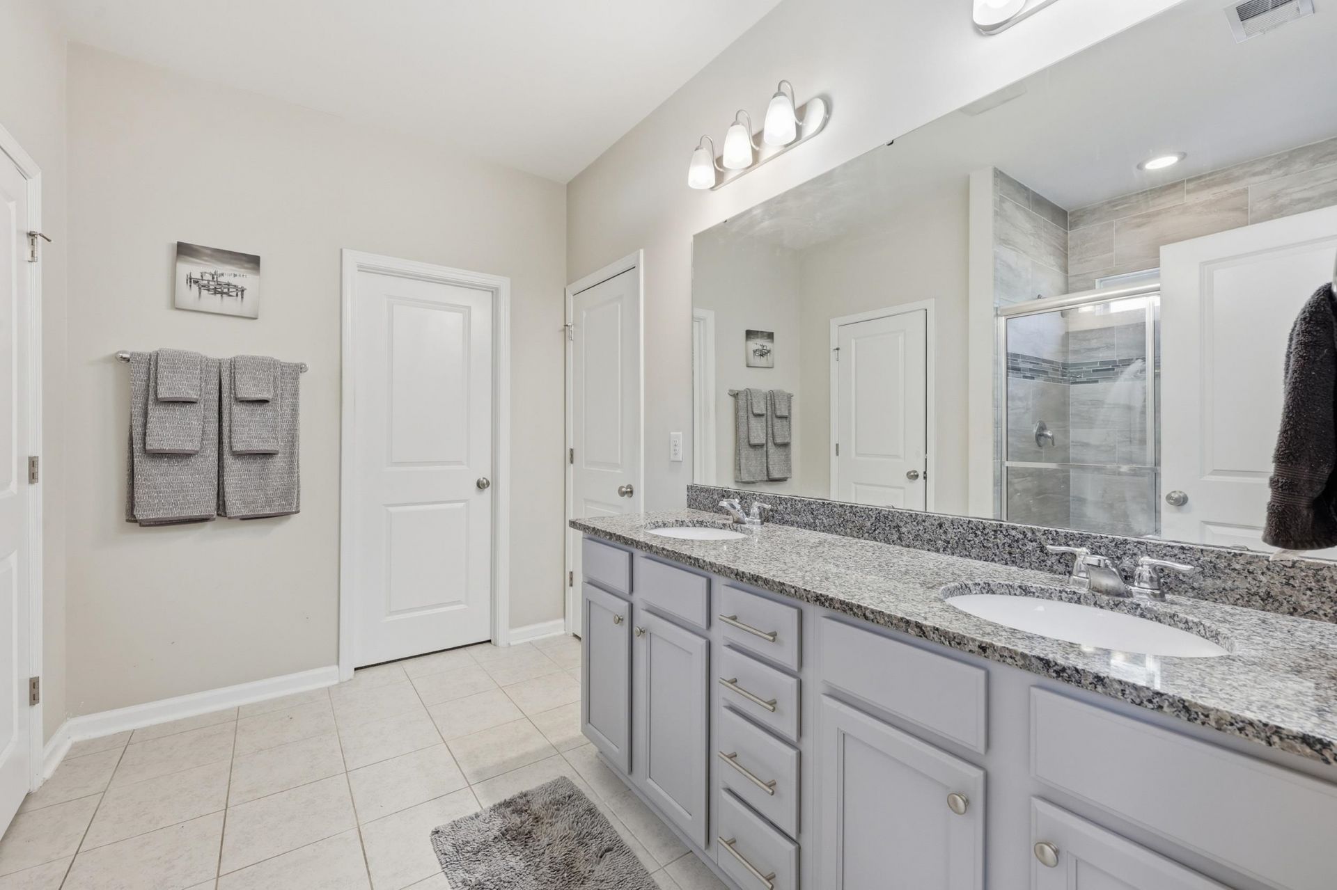692 Tattlesbury Dr. Photo 25