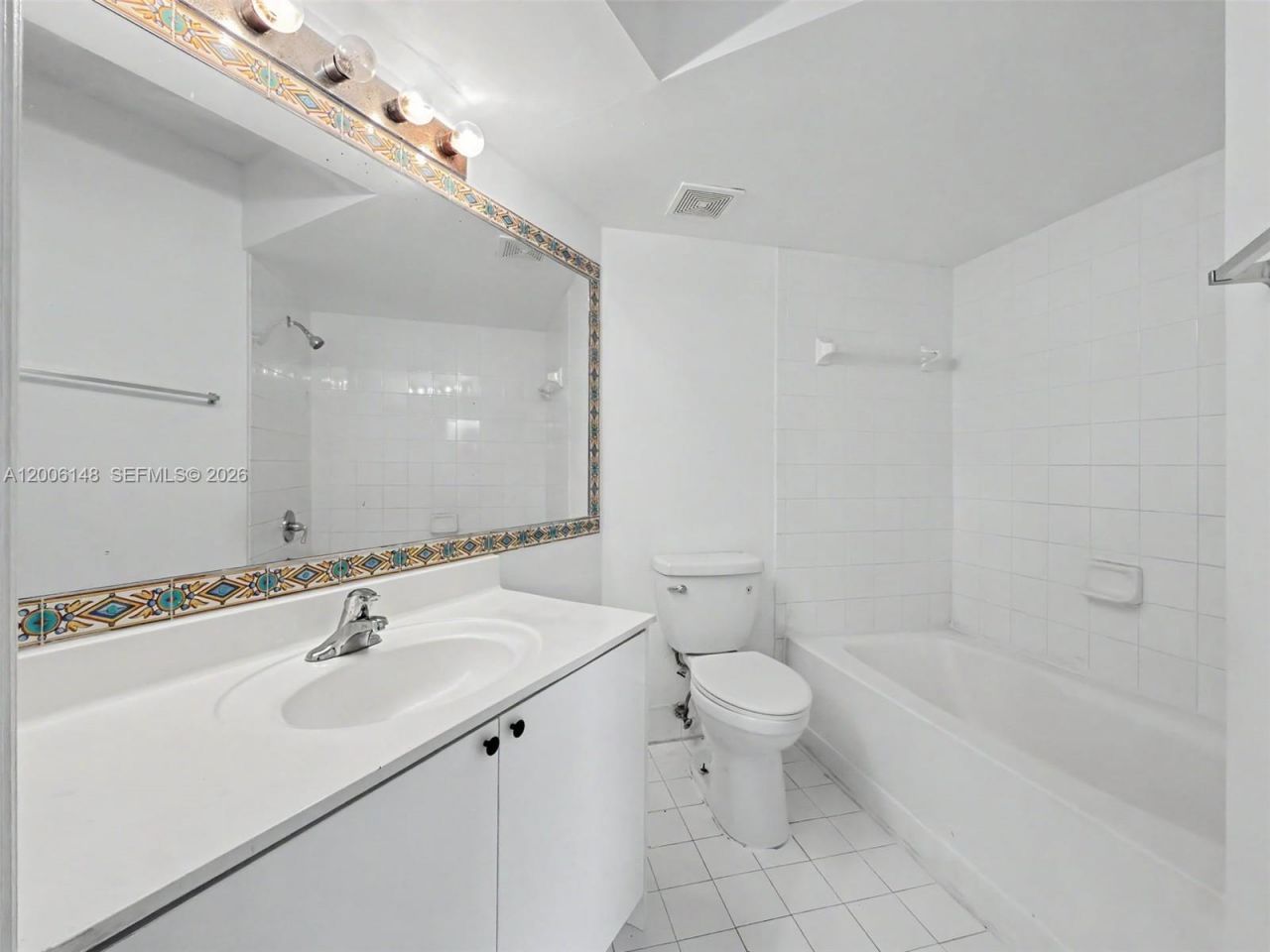 9615 NW 1st Ct , Unit 10-302, Pembroke Pines, FL 33024 Photo