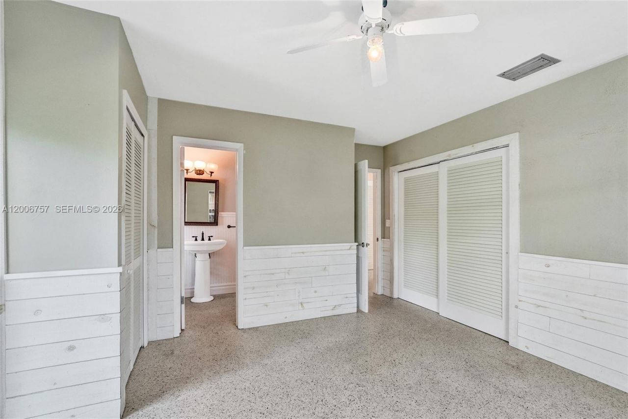 1421 S Palmway , Lake Worth, FL 33460 Photo