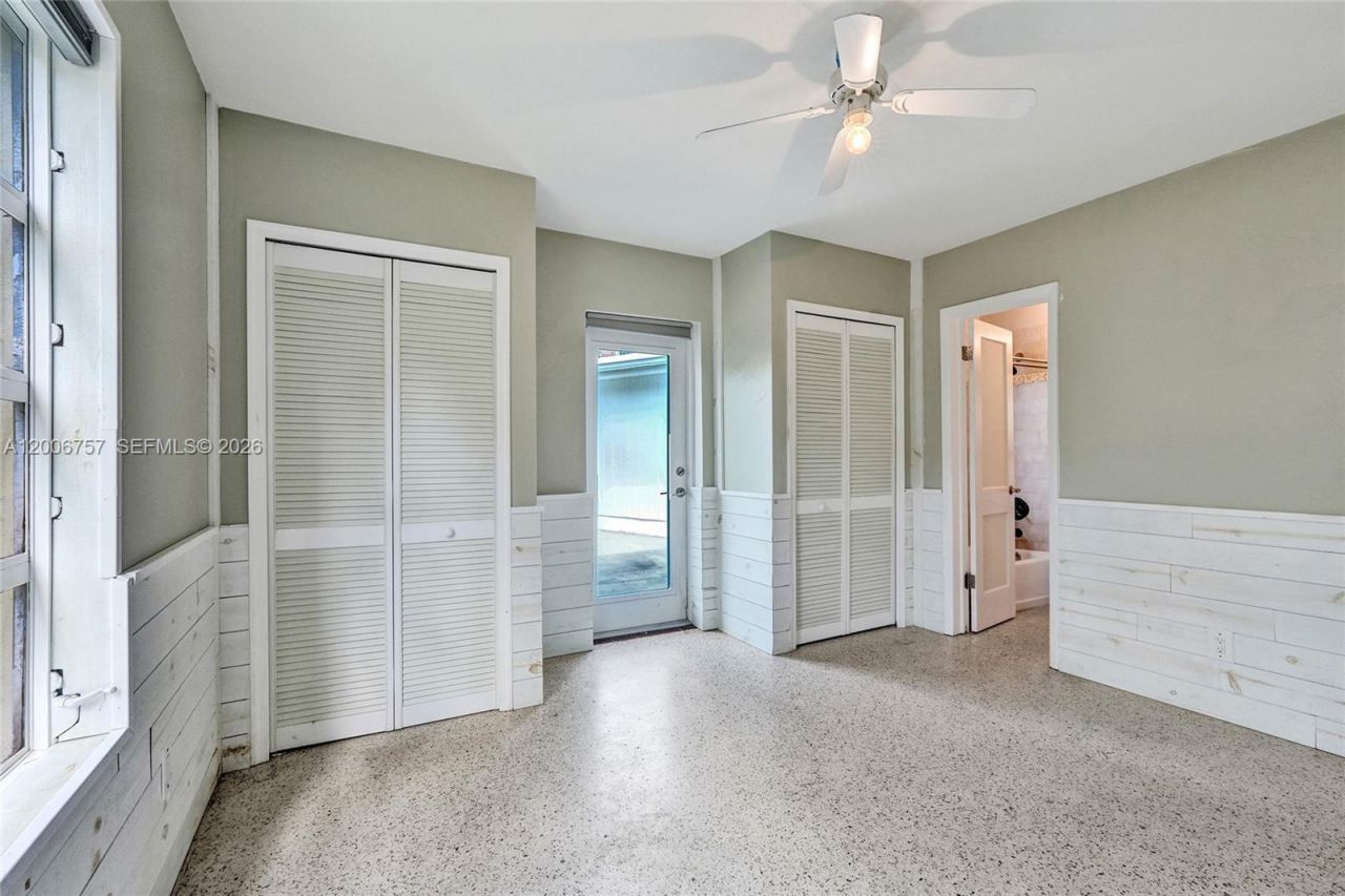 1421 S Palmway , Lake Worth, FL 33460 Photo
