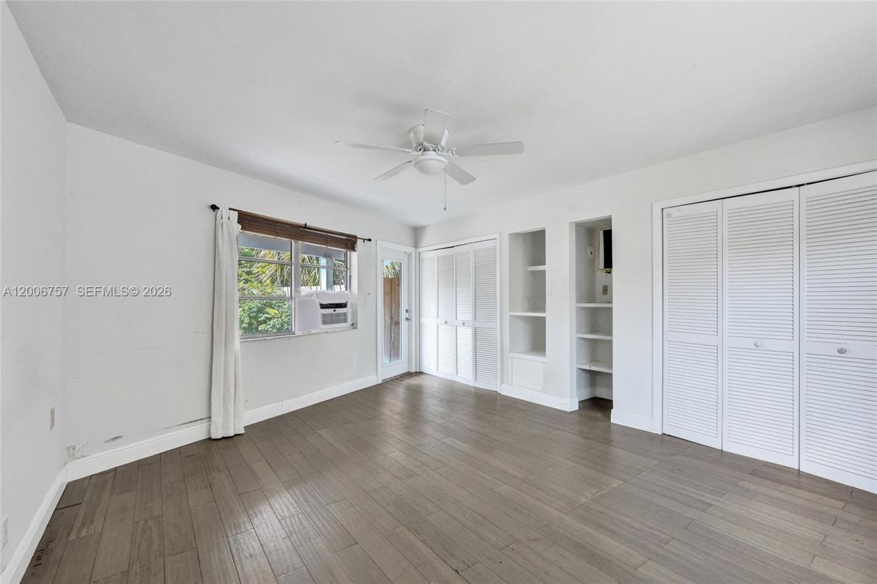 1421 S Palmway , Lake Worth, FL 33460 Photo