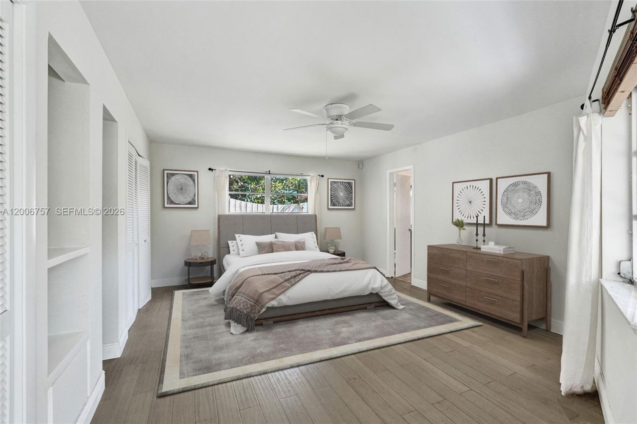 1421 S Palmway , Lake Worth, FL 33460 Photo