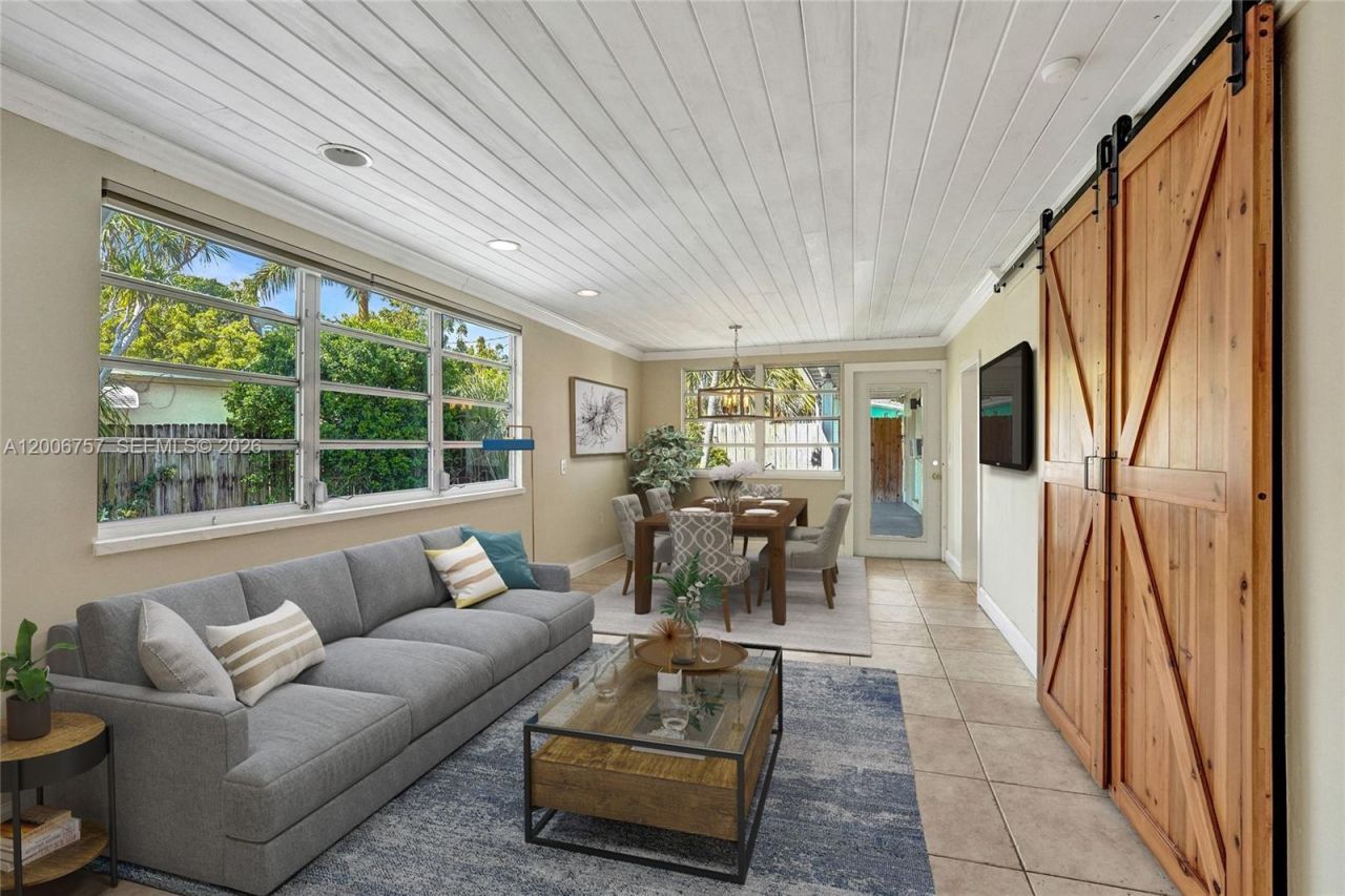 1421 S Palmway , Lake Worth, FL 33460 Photo