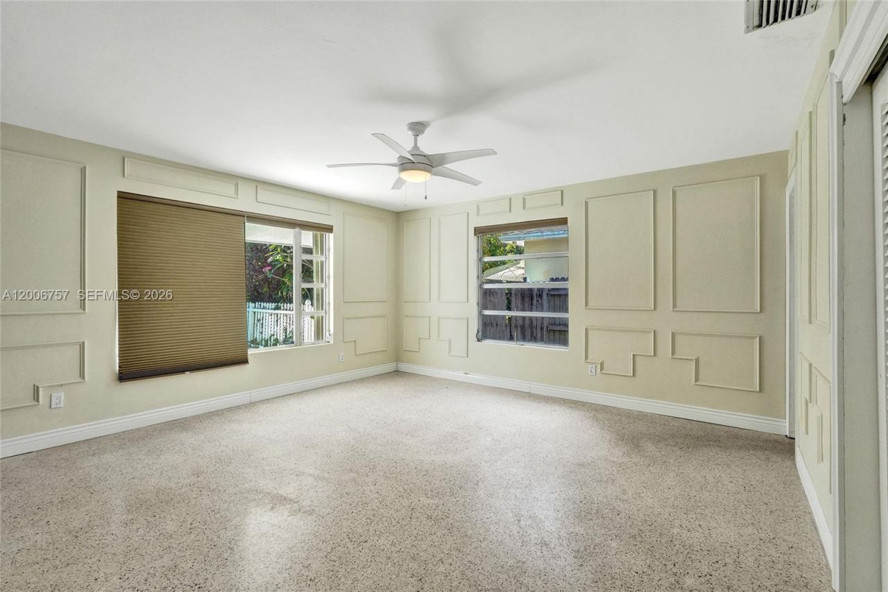 1421 S Palmway , Lake Worth, FL 33460 Photo