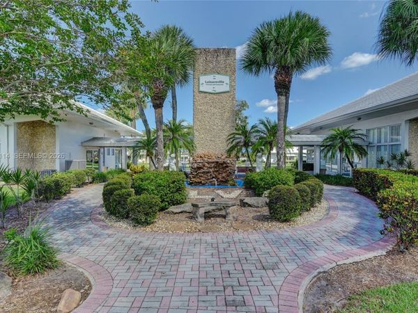 141 NW 28th St , Pompano Beach, FL 33064