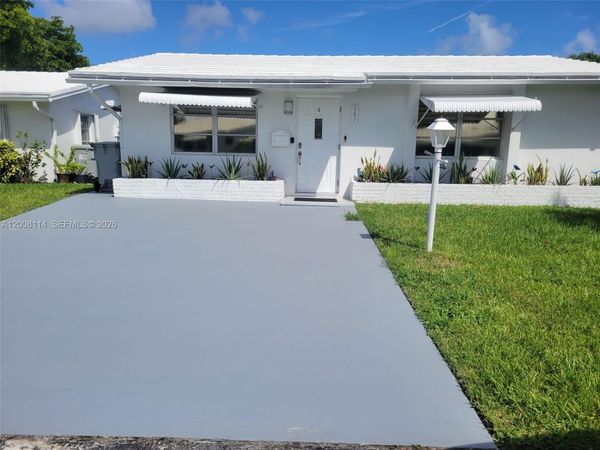141 NW 28th St , Pompano Beach, FL 33064