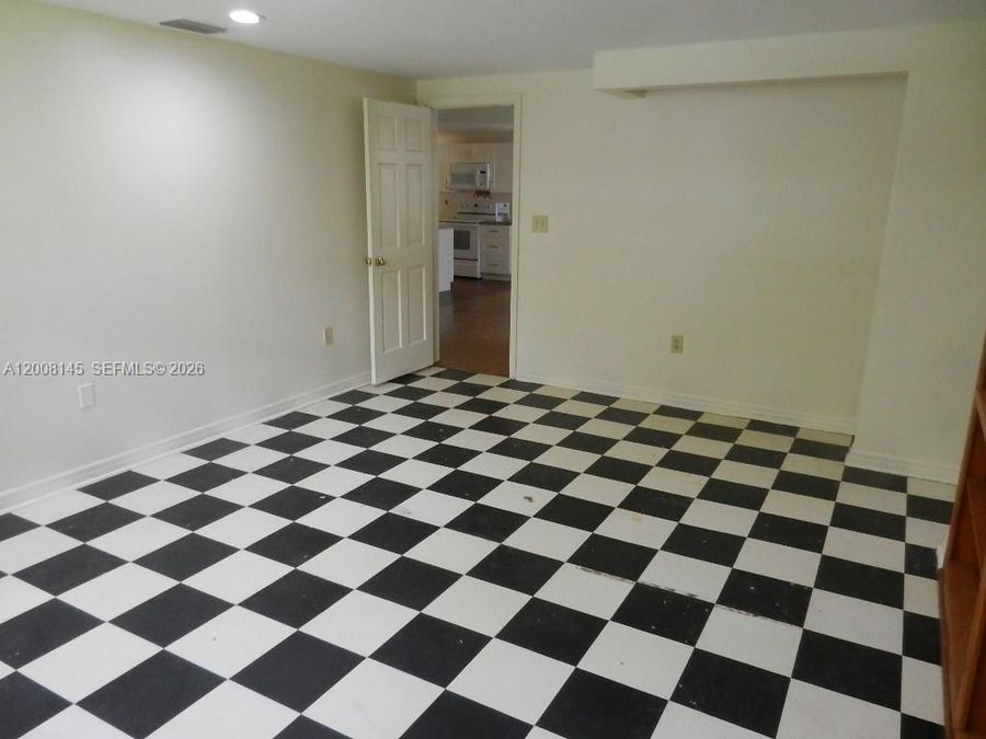 Property Image 80