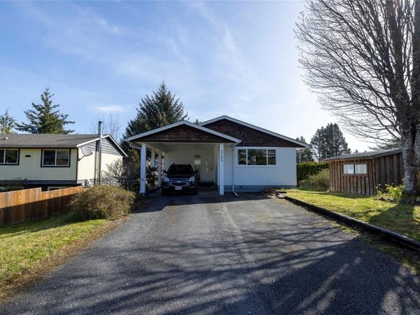 7705 Park Dr , Port Hardy, BC V0N 2P0