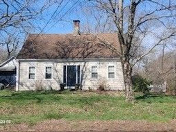 426-426A South St, Halifax, MA 02338