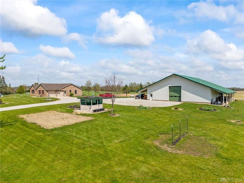 7855 N Brad Bloomer Road, Bradford, OH 45308 Photo 10