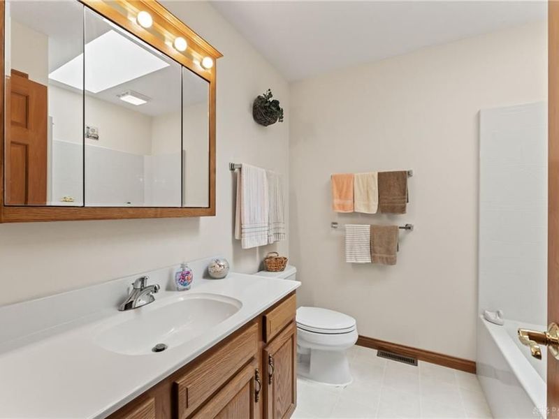 7855 N Brad Bloomer Road, Bradford, OH 45308 Photo 36