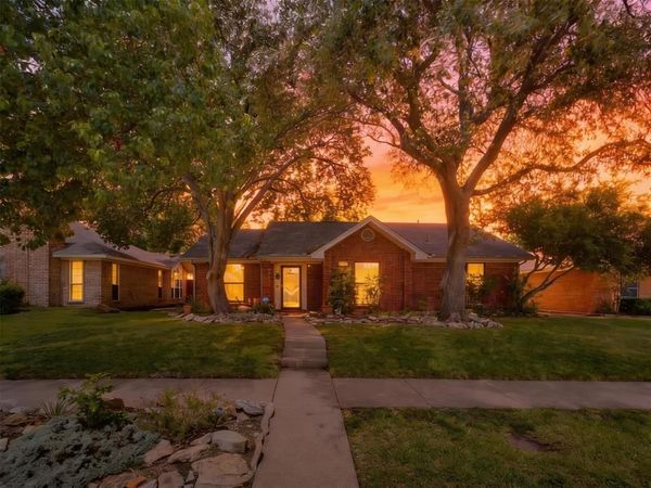 2325 Lancecrest Drive, Garland, TX 75044